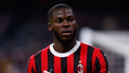 迪马：穆萨400万租借费+2600万欧买断加盟亚特兰大，将在今天体检